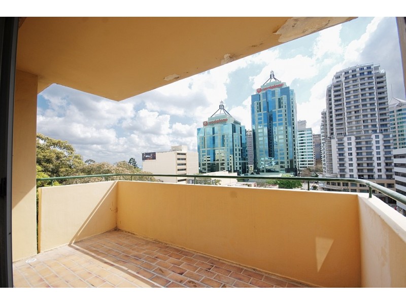 36/88 Albert Avenue, Chatswood NSW 2067