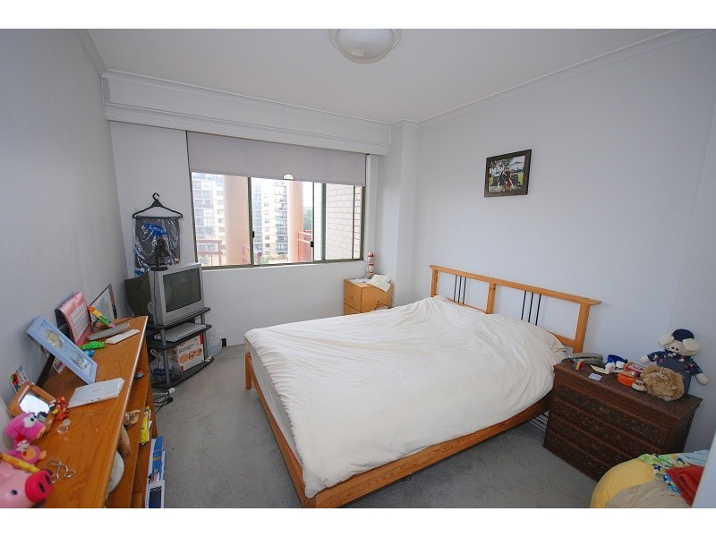 56/15  Herbert Street, St Leonards NSW 2065