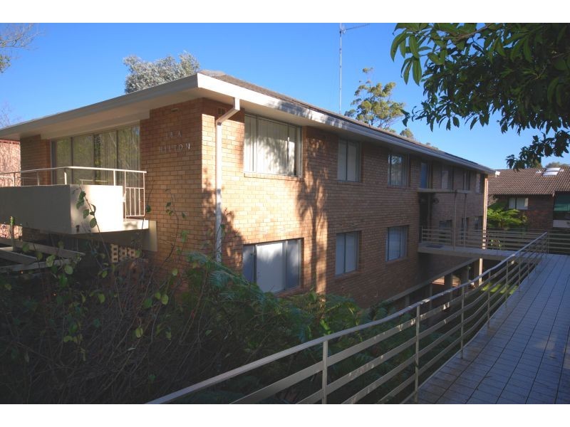 2/18A  Gillies Street, Wollstonecraft NSW 2065