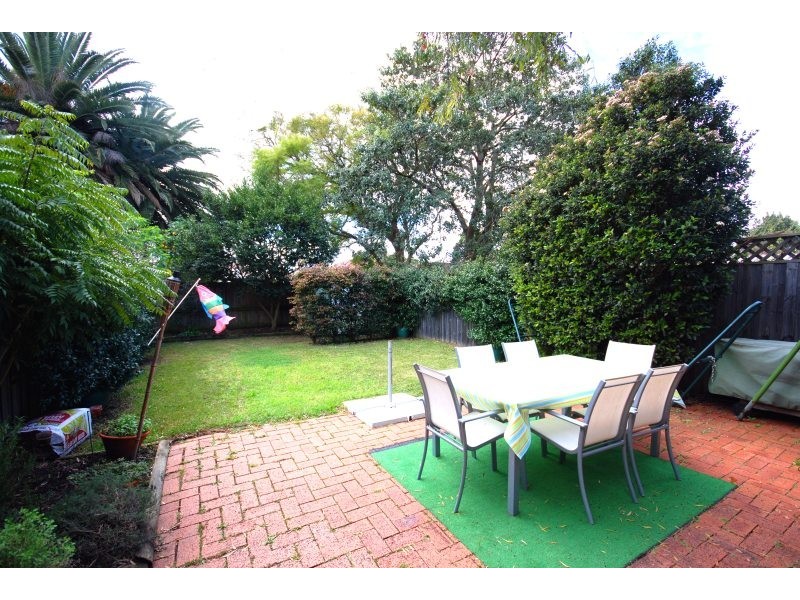 11  Oakville Road, Willoughby NSW 2068