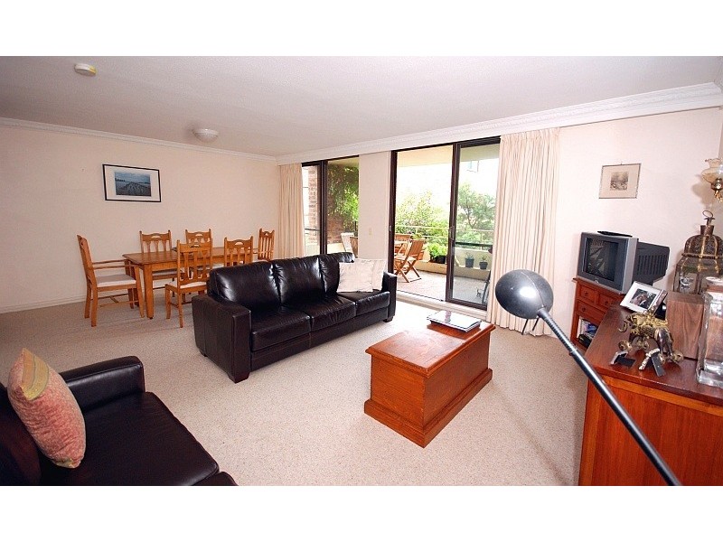 4/2 Spruson Street, Neutral Bay NSW 2089