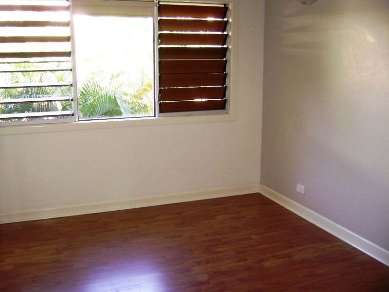 2/15 Amphora Street, Palm Cove QLD 4879