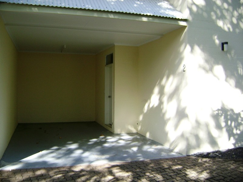 2/15 Amphora Street, Palm Cove QLD 4879