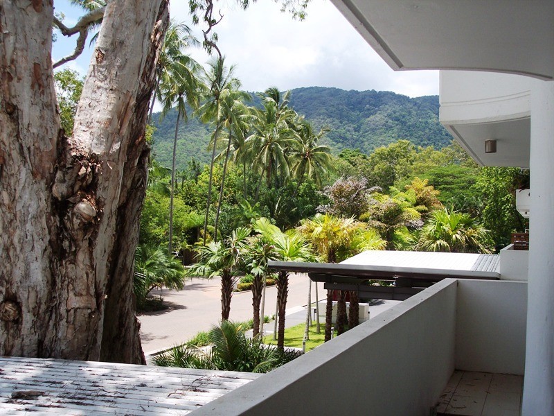 1206/2-22 Veivers Road, Palm Cove QLD 4879