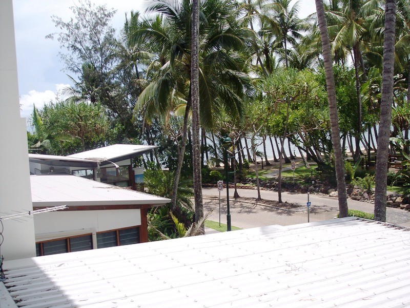 1206/2-22 Veivers Road, Palm Cove QLD 4879