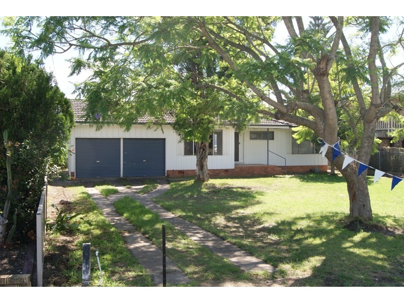 39 Beach Road, Batemans Bay NSW 2536