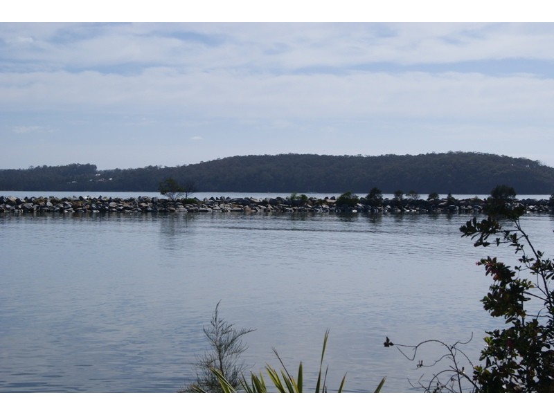 39 Beach Road, Batemans Bay NSW 2536