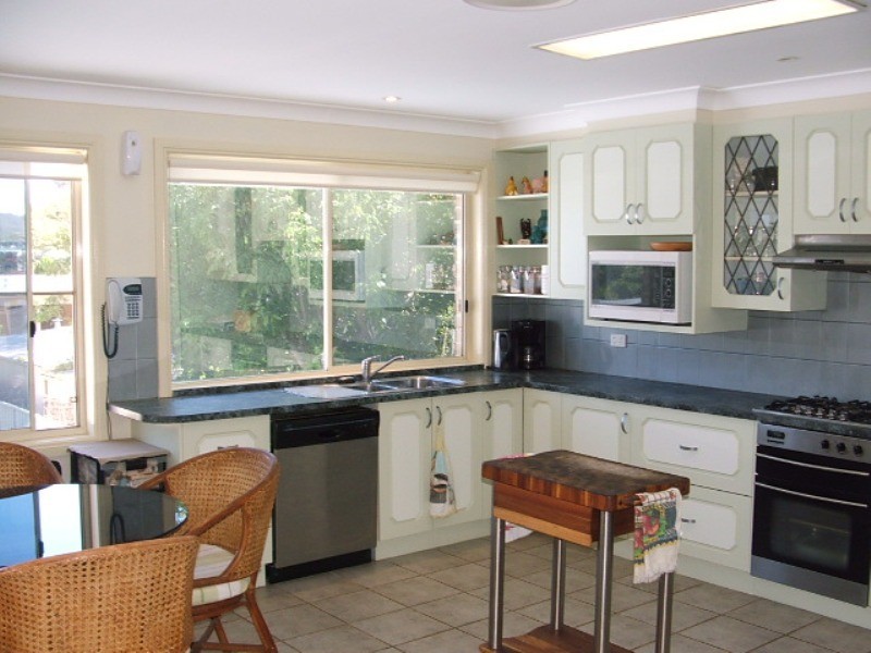 Tomakin NSW 2537