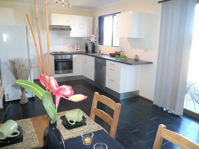 1/24 Quinvale Road, Hallett Cove SA 5158