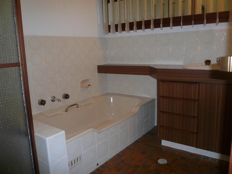 5 Corsair Street, Flagstaff Hill SA 5159