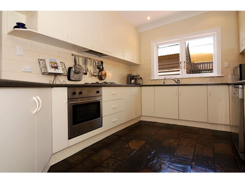 8 Mack Street, Glenelg North SA 5045