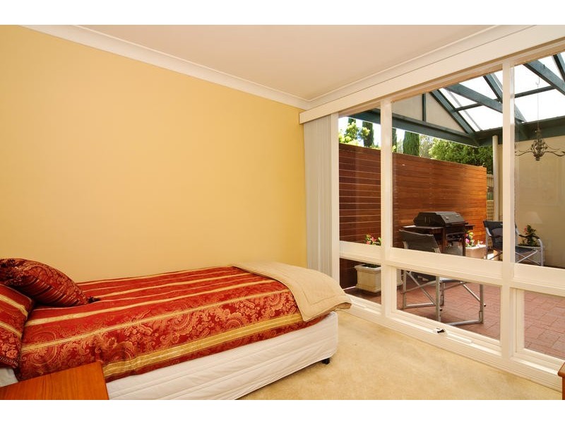 8 Mack Street, Glenelg North SA 5045