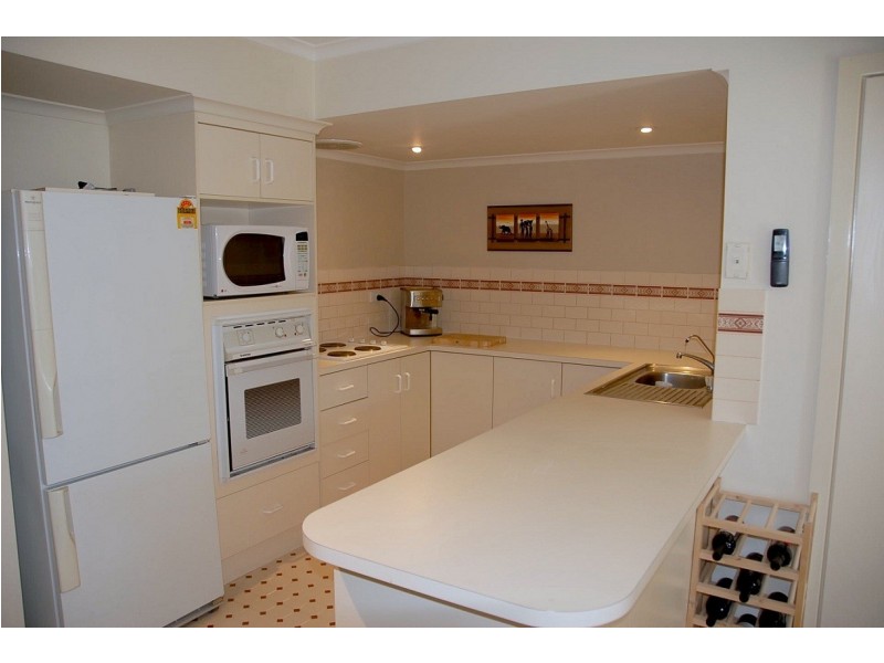 2/2A Maldon Avenue, Mitchell Park SA 5043