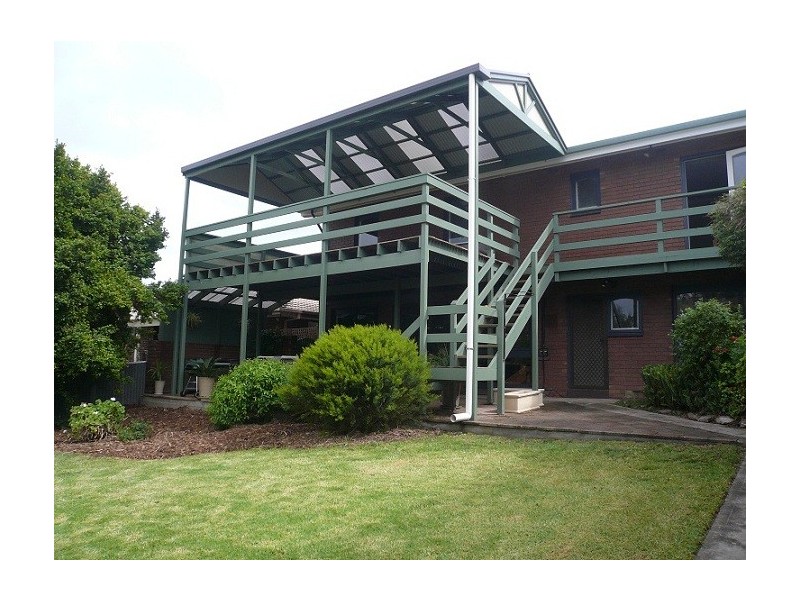 11 Ridgefield Avenue, Seaview Downs SA 5049