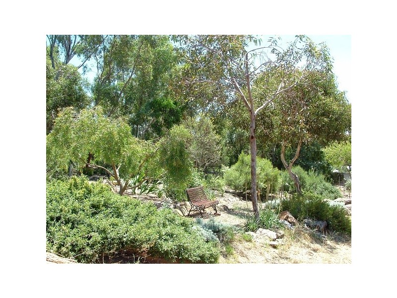 27 Young Road, Kanmantoo SA 5252