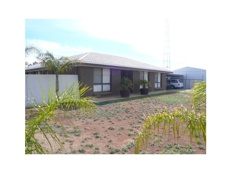 2 Federal Street, Morgan SA 5320