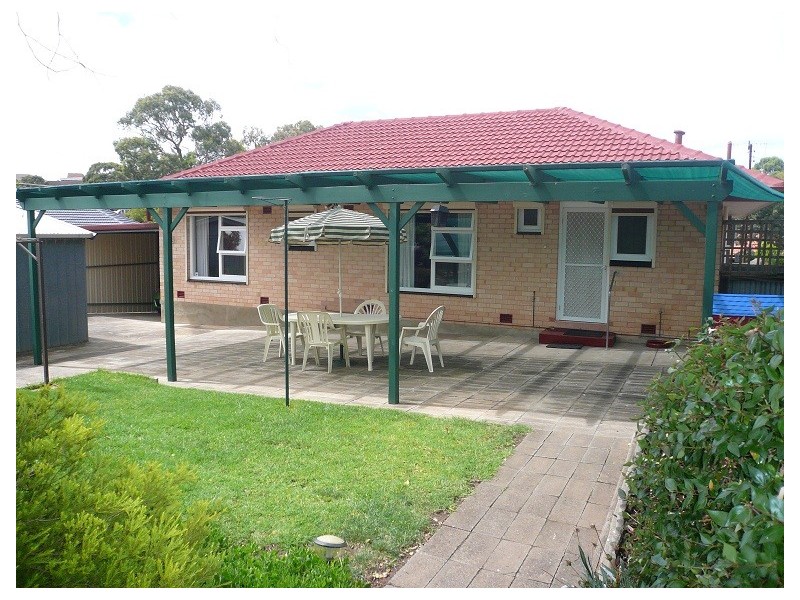 16 Clyde Street, Modbury SA 5092