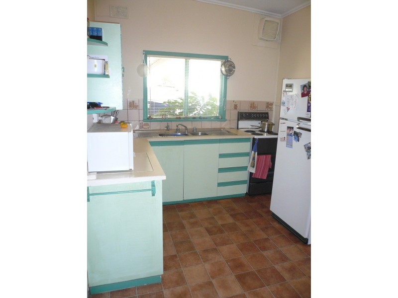 6 Fleet Avenue, Hillcrest SA 5086