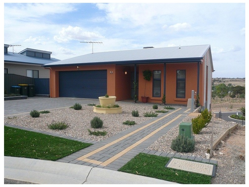 14 Narooma Way, Murray Bridge SA 5253