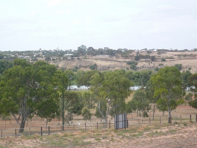 14 Narooma Way, Murray Bridge SA 5253