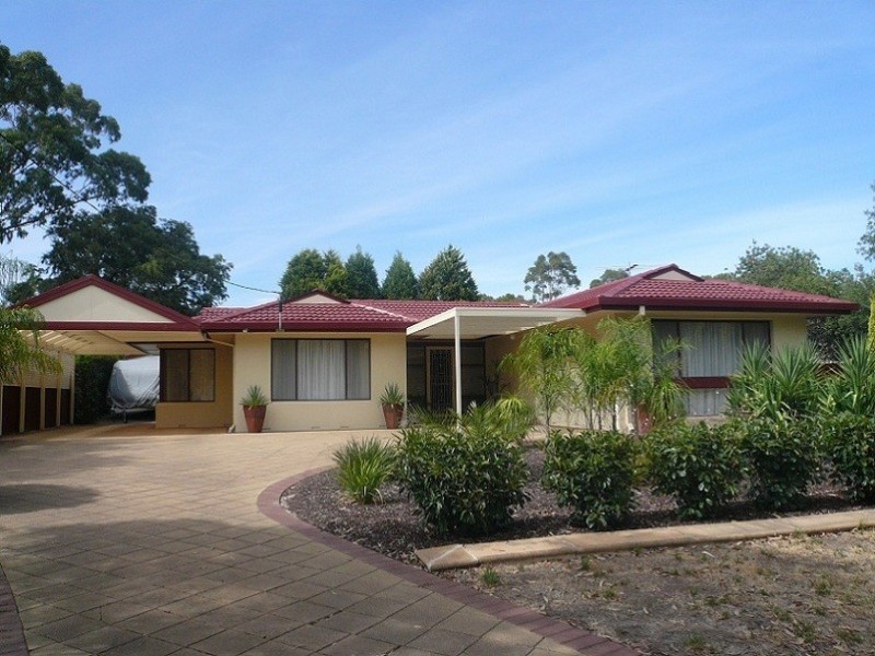 73 Whiting Road, St Agnes SA 5097