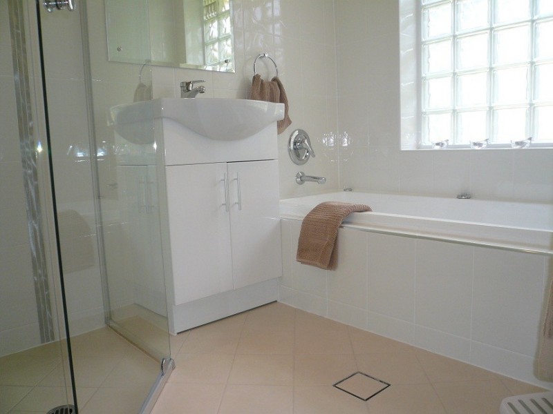 73 Whiting Road, St Agnes SA 5097