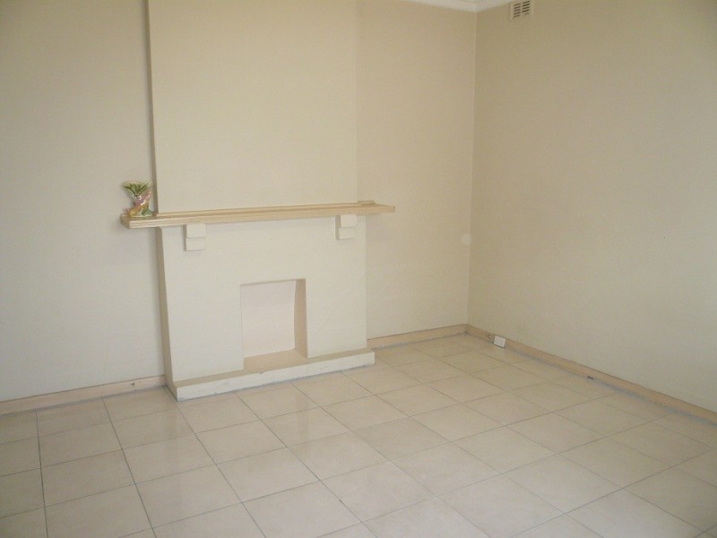 21 Standard Avenue, Croydon Park SA 5008