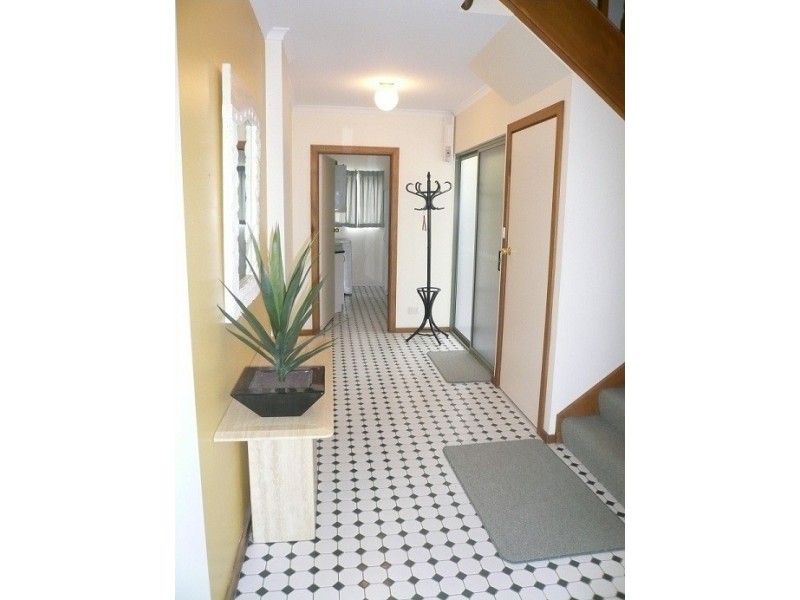 2 Thiele Road, Murray Bridge East SA 5253