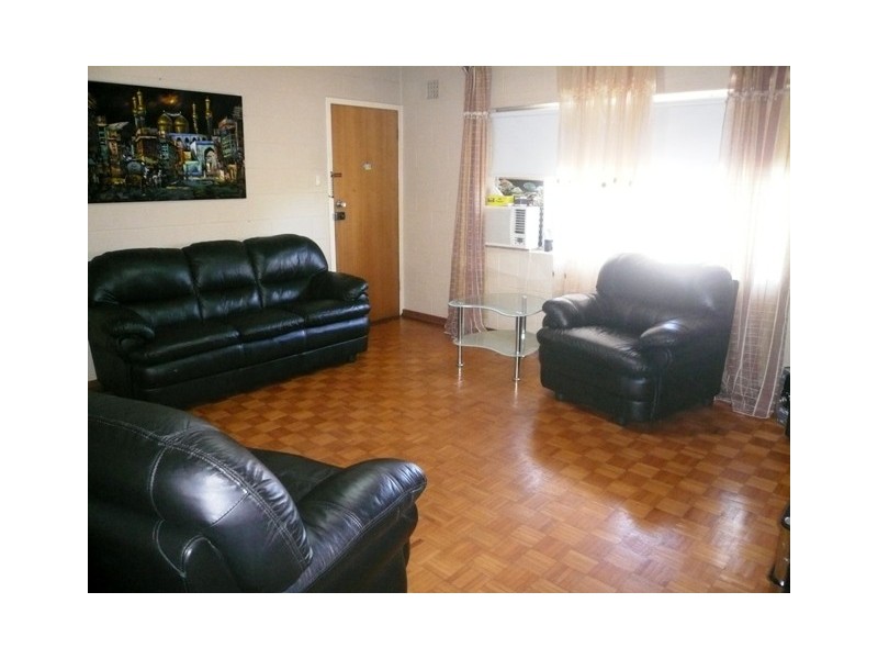 8/38 Farnham Road, Keswick SA 5035