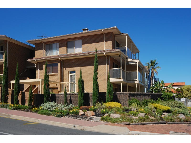 2/222 Esplanande, Seacliff SA 5049