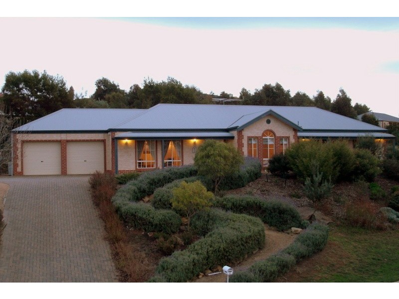 1 Lady Bute Drive, Mount Barker SA 5251