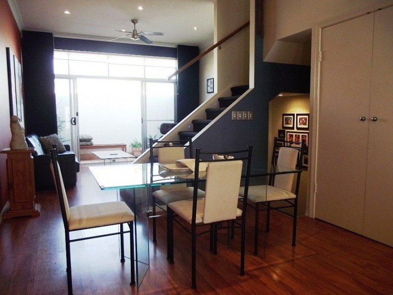 20 Wright Court, Adelaide SA 5000