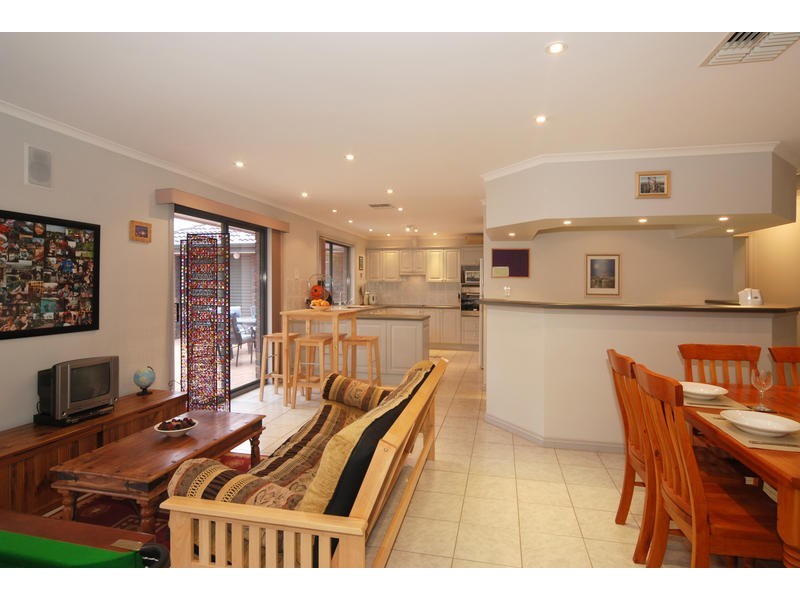 3 Montrose Place, Golden Grove SA 5125