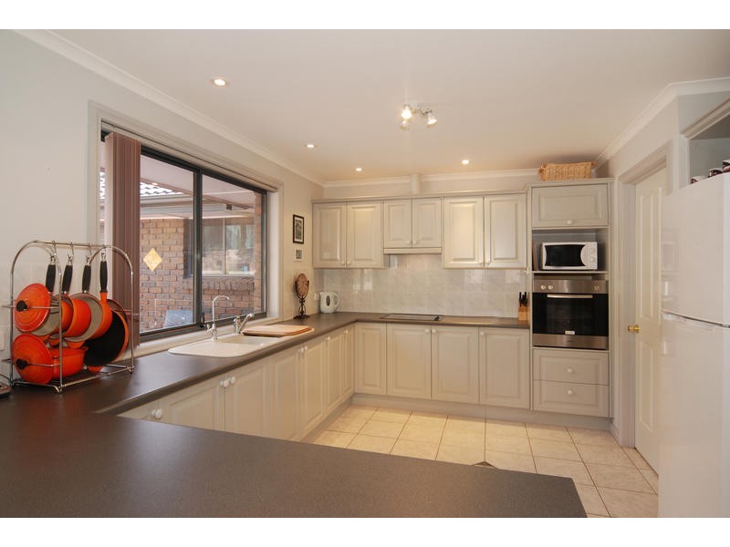 3 Montrose Place, Golden Grove SA 5125