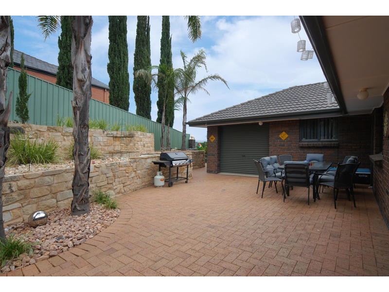 3 Montrose Place, Golden Grove SA 5125