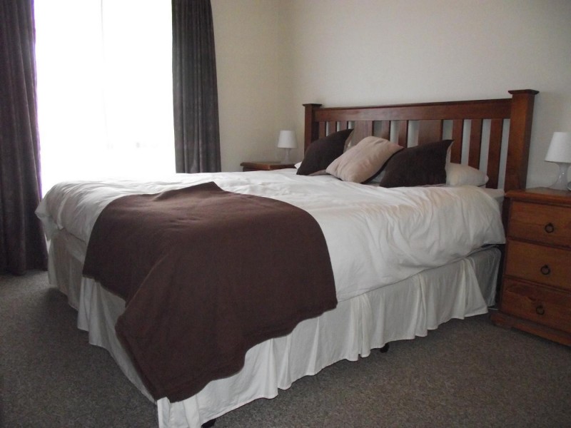 12 Theodore Street, Evanston Park SA 5116