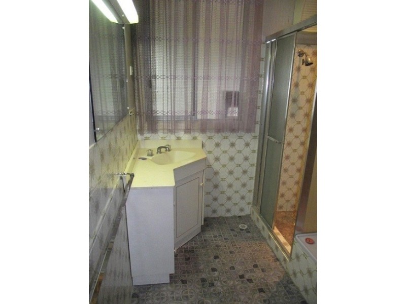 2 Kent Avenue, Seacombe Gardens SA 5047