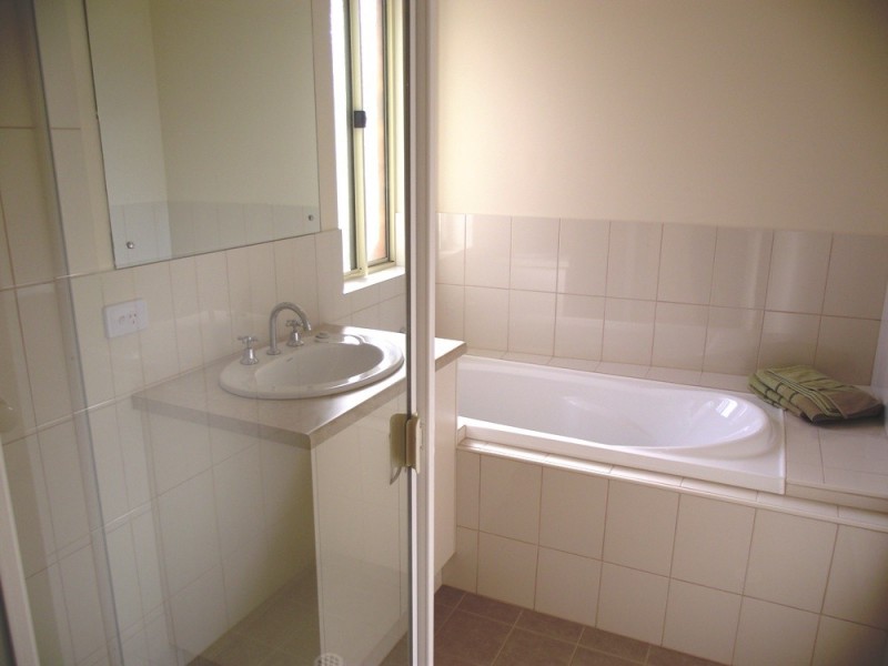 4A Berryman Street, Greenacres SA 5086