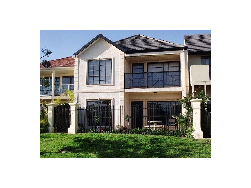 3 Kauri Way (Harbourside Quays), Port Adelaide SA 5015