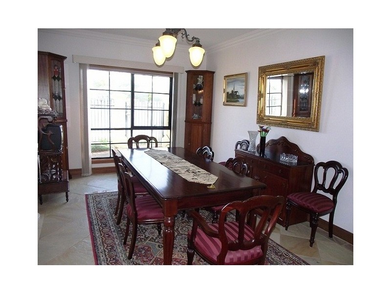 3 Kauri Way (Harbourside Quays), Port Adelaide SA 5015