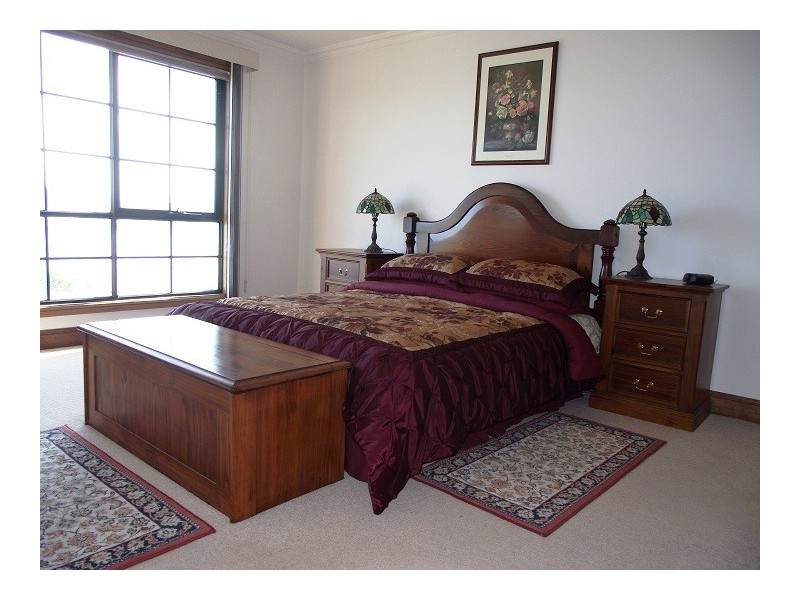 3 Kauri Way (Harbourside Quays), Port Adelaide SA 5015