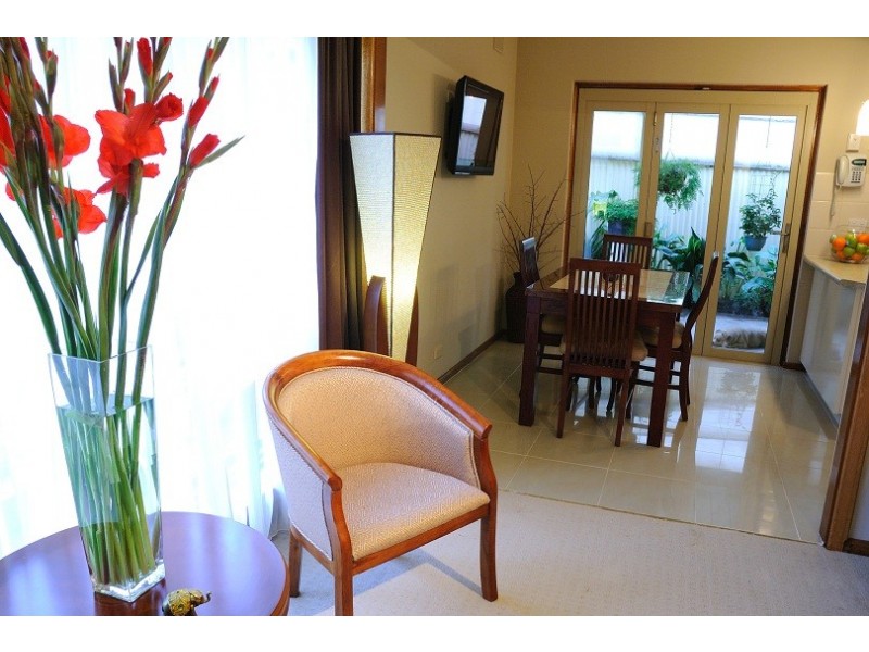 10 Tamala Crescent, Gilles Plains SA 5086