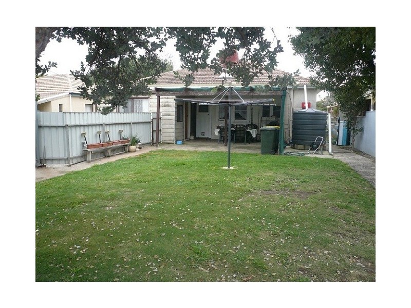 16 Fifth Avenue, Semaphore Park SA 5019