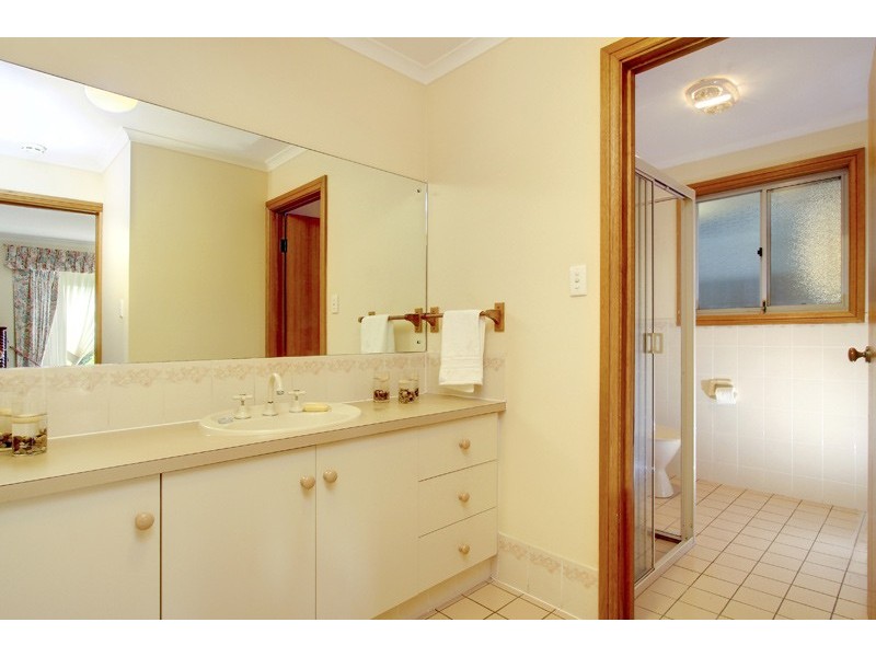 10 Burnett Drive, One Tree Hill SA 5114