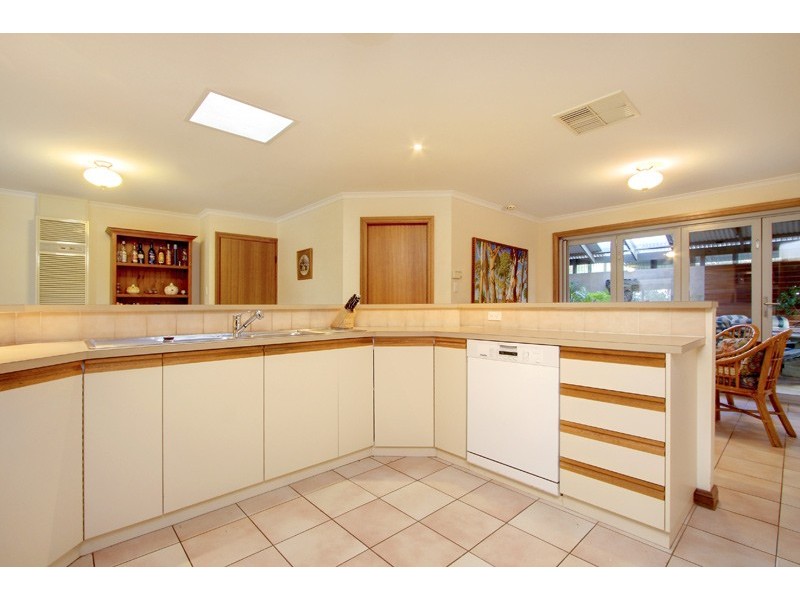 10 Burnett Drive, One Tree Hill SA 5114