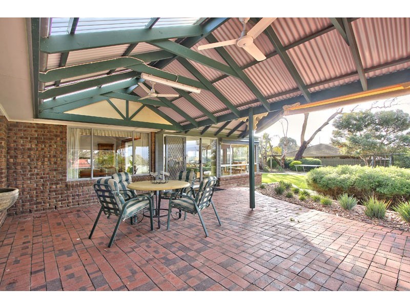 10 Burnett Drive, One Tree Hill SA 5114