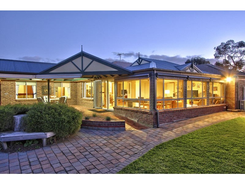 10 Burnett Drive, One Tree Hill SA 5114