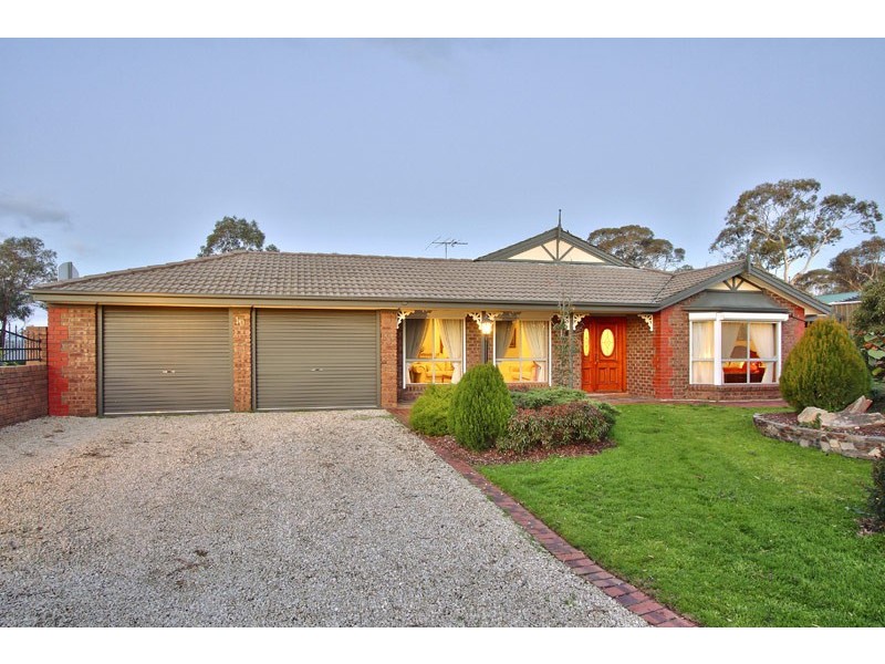 10 Burnett Drive, One Tree Hill SA 5114