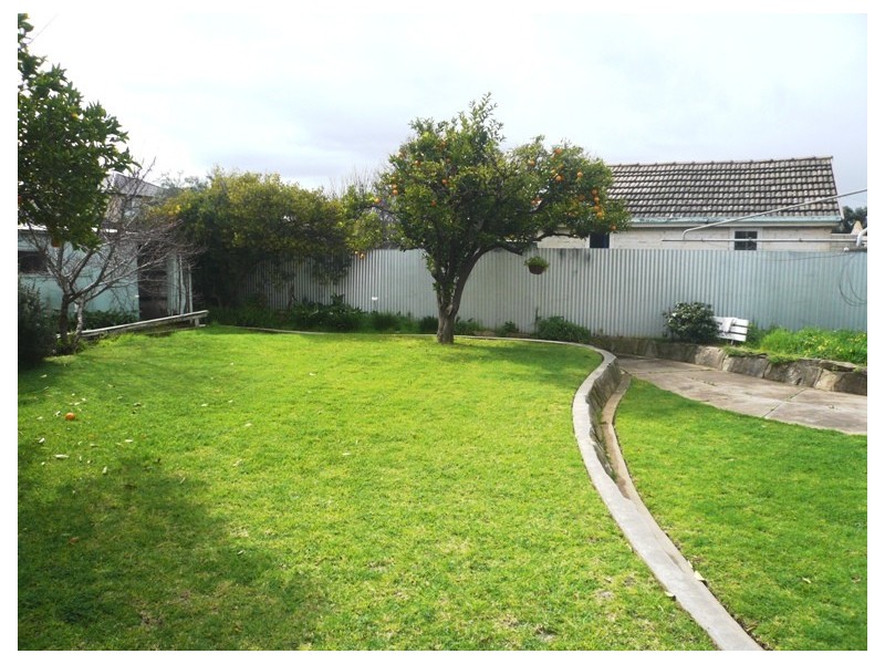 219 North East Road, Hampstead Gardens SA 5086