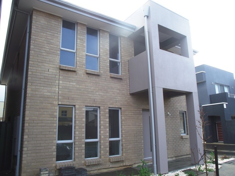 24 Robinson Street, Mawson Lakes SA 5095